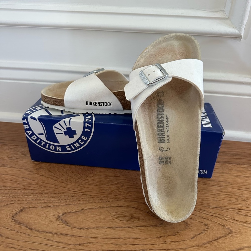 EUC Birkenstock Madrid in White